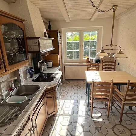 Nordsee Ferienhaus 100 Qm Mit Wintergarten Und Garten 別荘